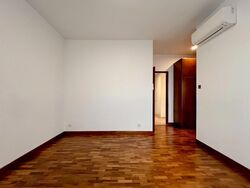Simsville (D14), Condominium #557553901